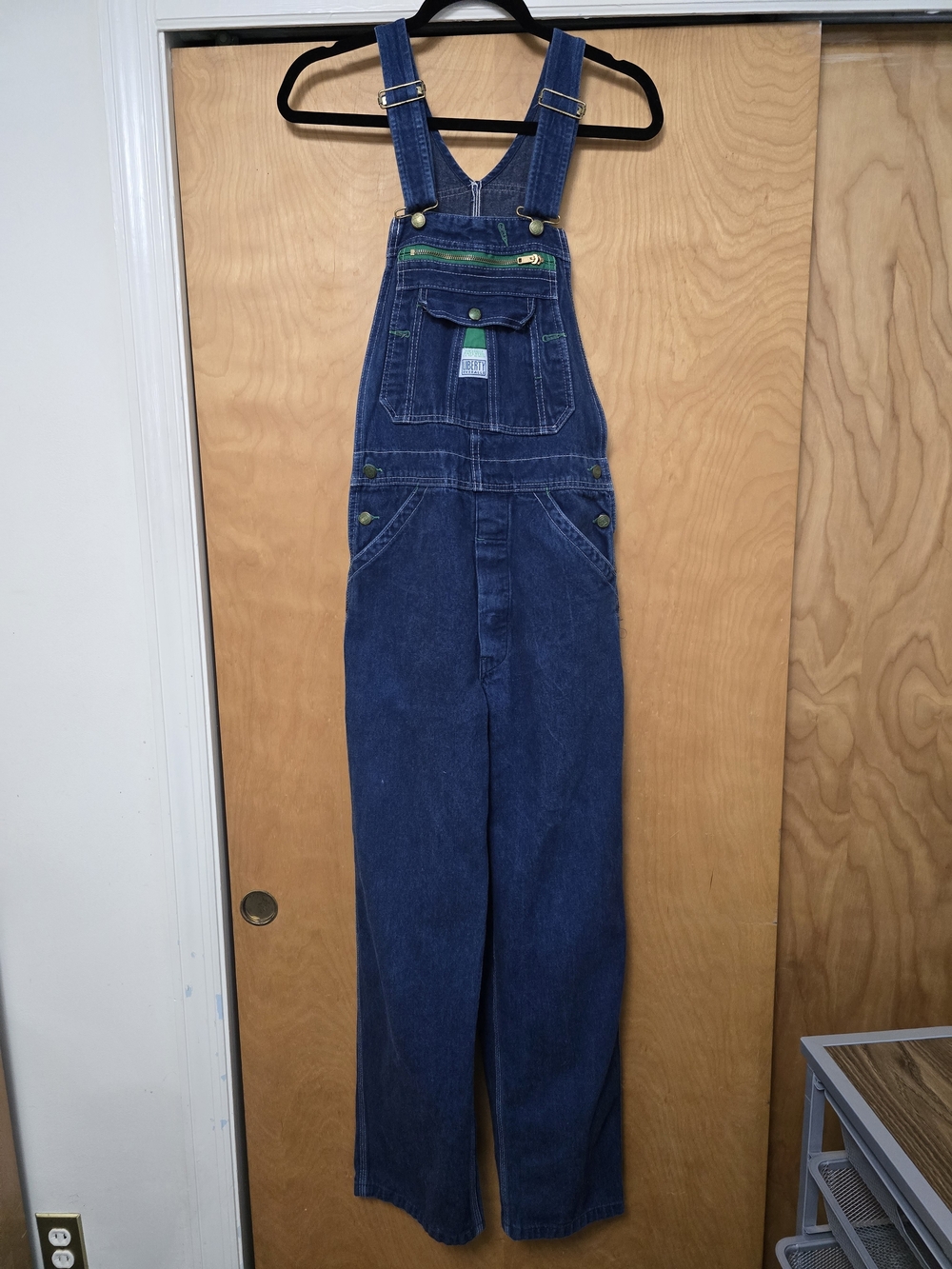 Liberty Denim Men's Blue Jean Overalls 32 X 30 EUC.